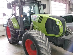 CLAAS ARION 640